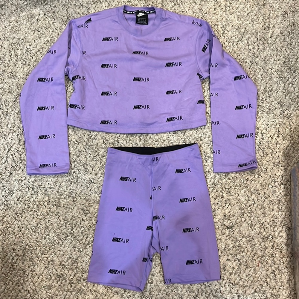NIKE AIR Crew and Bike Short Set